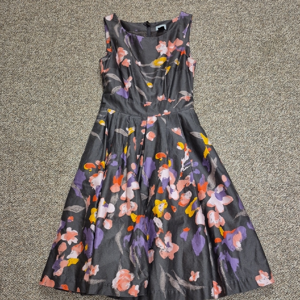 H&M Gray Floral Sleeveless Lined Pleated Dress With Pockets NWOT